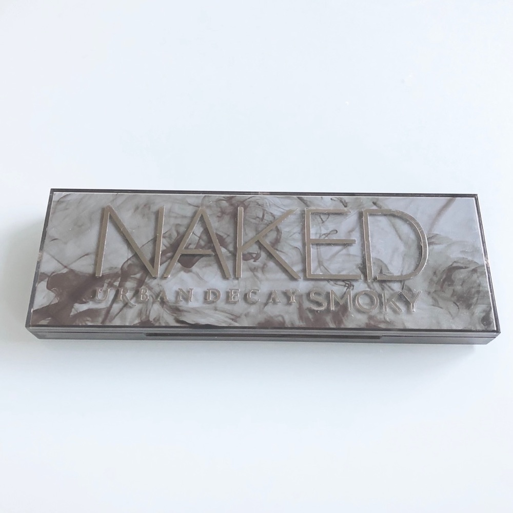 Urban Decay Naked Smokey Palette